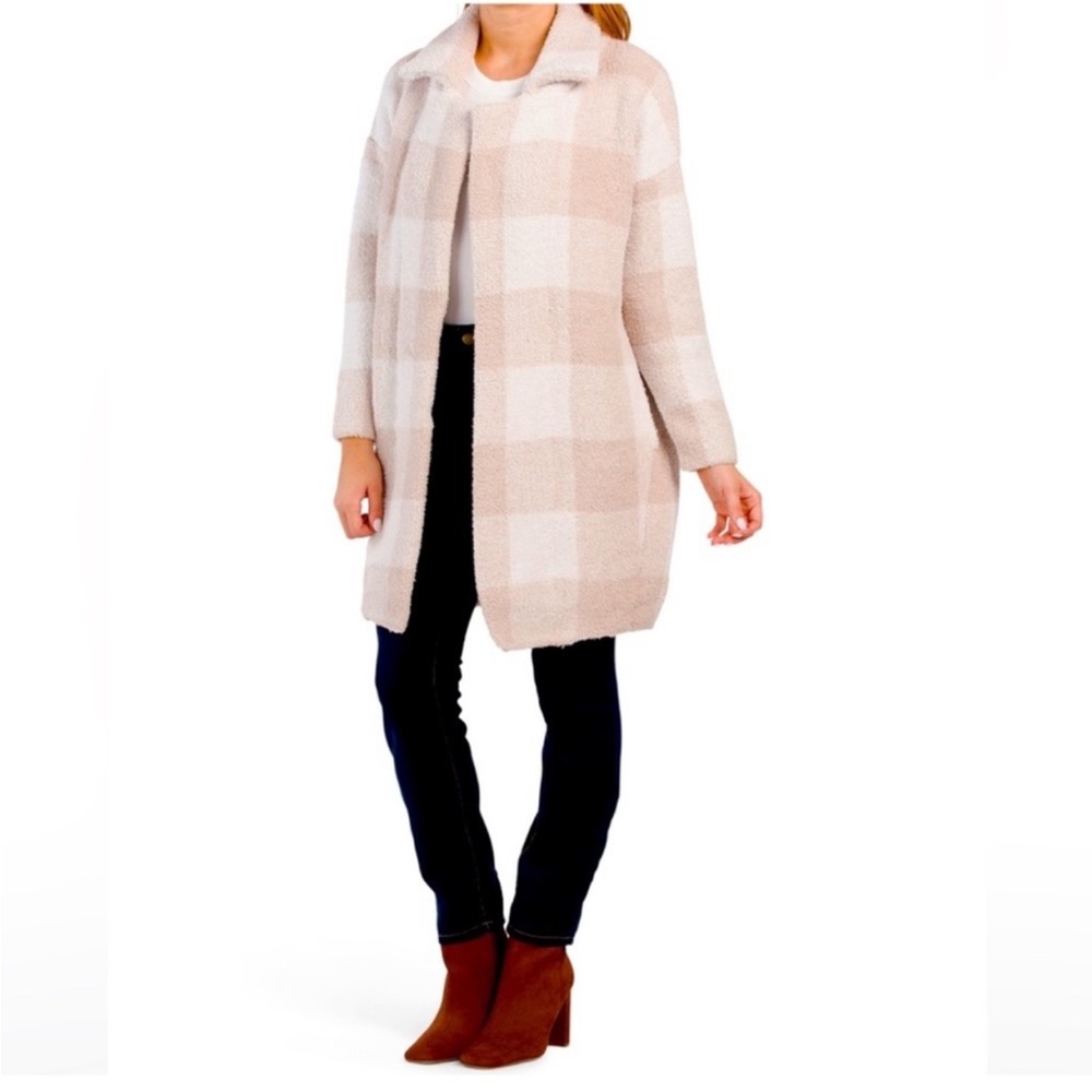 Halston Buffalo Plaid Duster in Beige and White